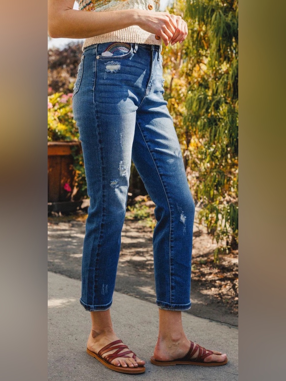 Judy Blue Rainbow Embroidered High Waist Rise Distressed Straight Leg Jeans 5/27